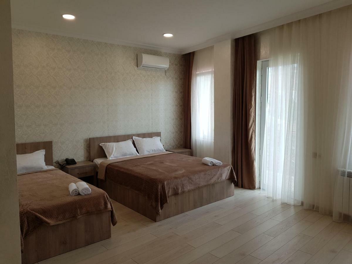 Mikepalace Batumi Exterior photo